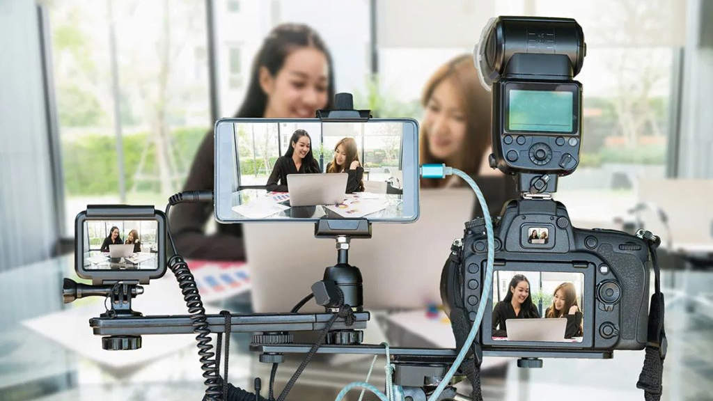 8 Thiết Bị Livestream Hiện Đại Trong Phiên Live Bán Hàng Chuyên Nghiệp Thiết Bị Livestream Hiện Đại