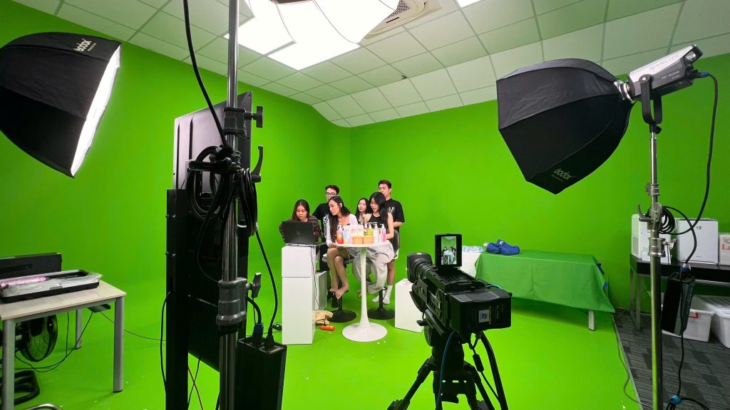 MCN Live Channel kết hợp Shopee ra mắt chiến dịch tiếp thị video gắn giỏ hàng cho seller tiềm năng eaac0351291c9f42c60d