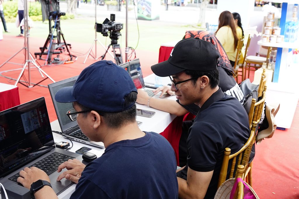 HỆ THỐNG TRANG THIẾT BỊ LIVE CHANNEL ĐỒNG HÀNH CÙNG CHUỖI LIVESTREAM TẠI LỄ HỘI OCOP TÂY NINH 2026 DSC3844