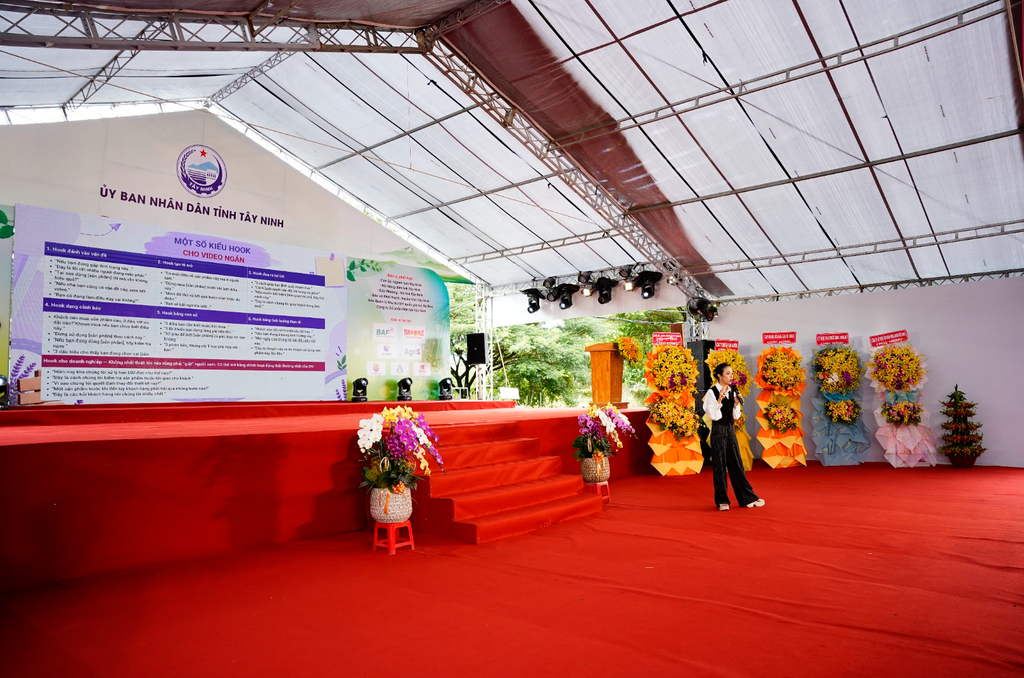 BẾ MẠC OCOP TỈNH TÂY NINH 2026: KHÉP LẠI 5 NGÀY KẾT NỐI SẢN PHẨM ĐỊA PHƯƠNG VỚI TMĐT Screenshot 2026 09 26 112249